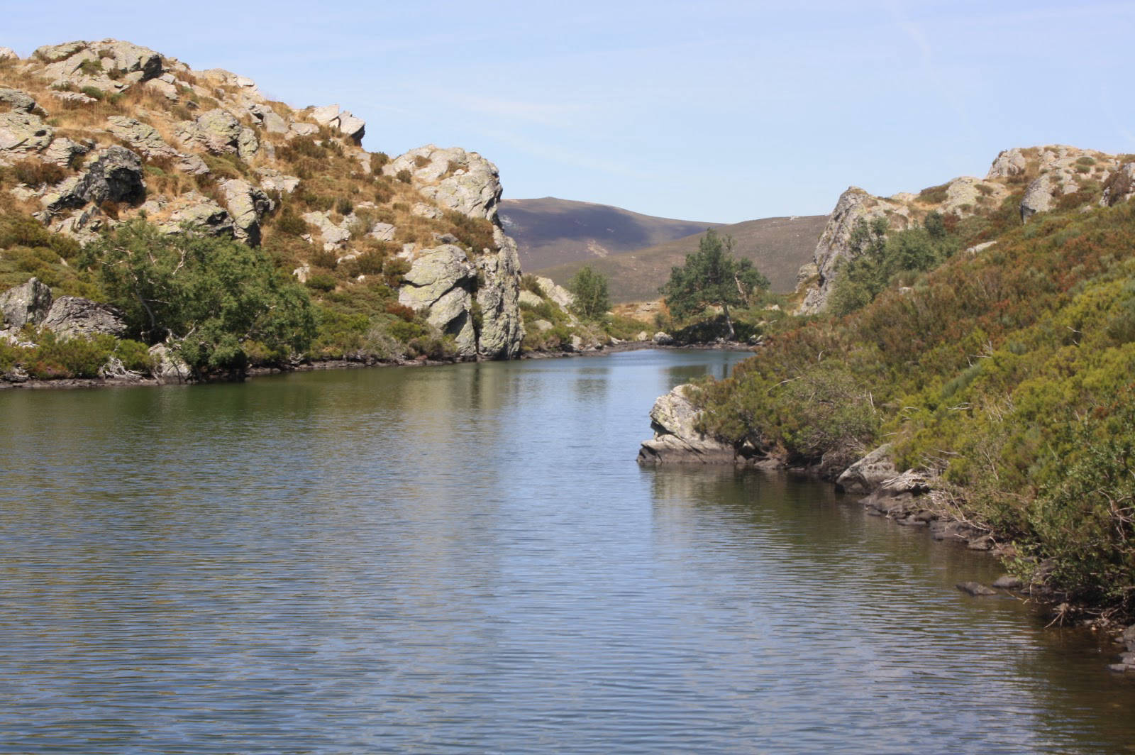 Lagunas de Ocelo y A Serpe