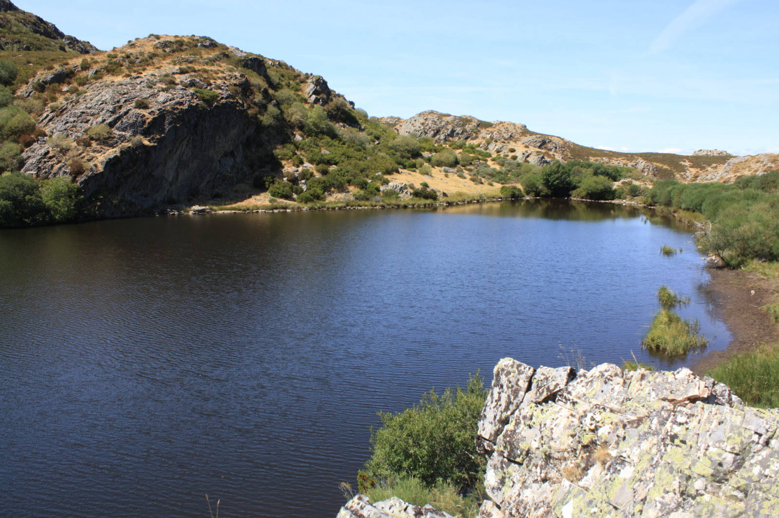 Lagunas de Ocelo y A Serpe