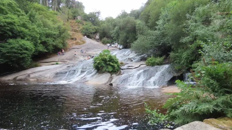 De Barosa a la fervenza de As Laxes
