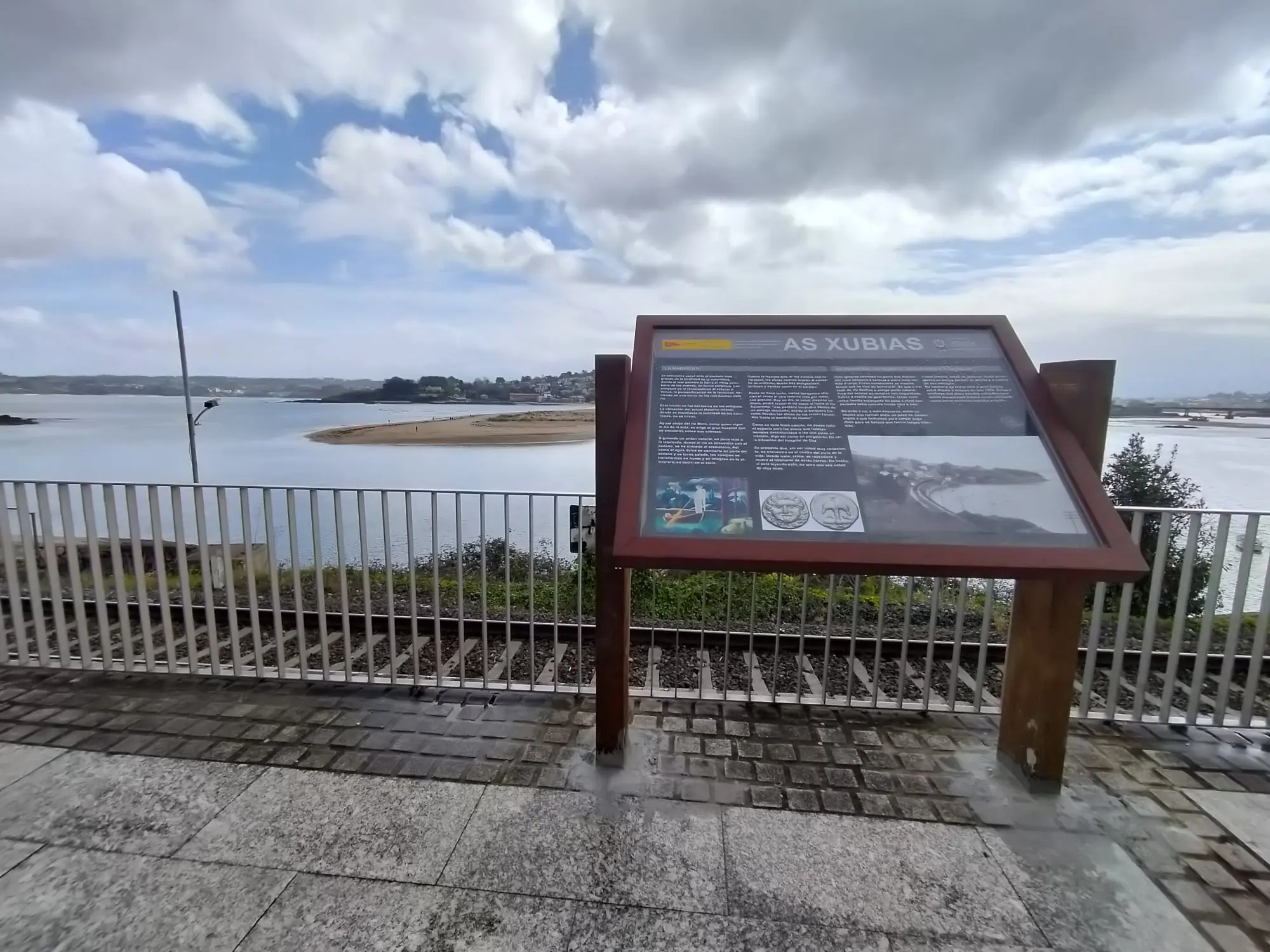 Una ruta urbana por el litoral de A Coruña