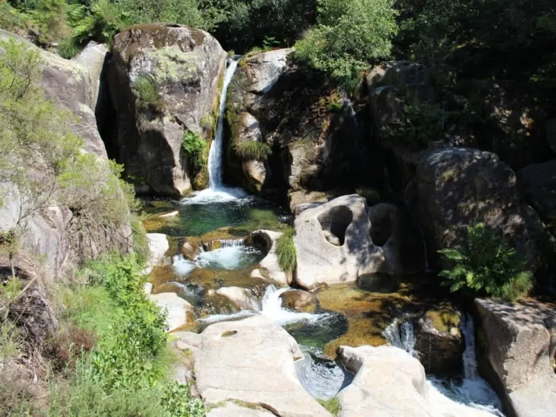 Fervenza da Noveira (Mazaricos, A Coruña)