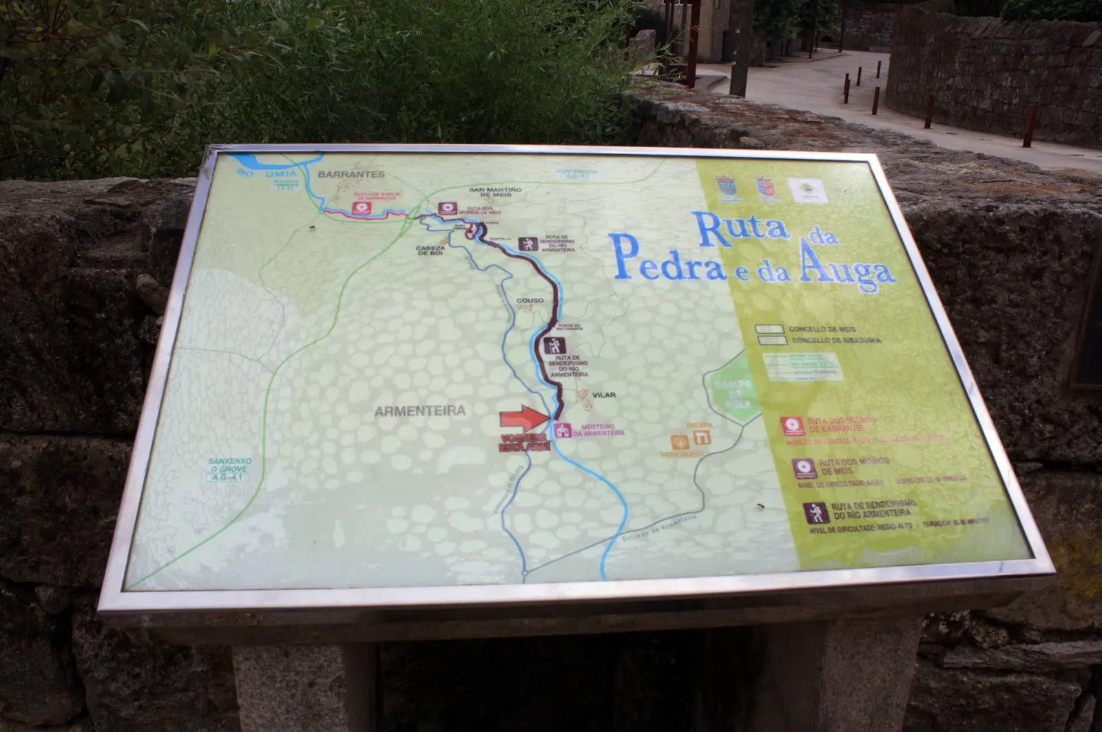 Ruta da pedra e a auga